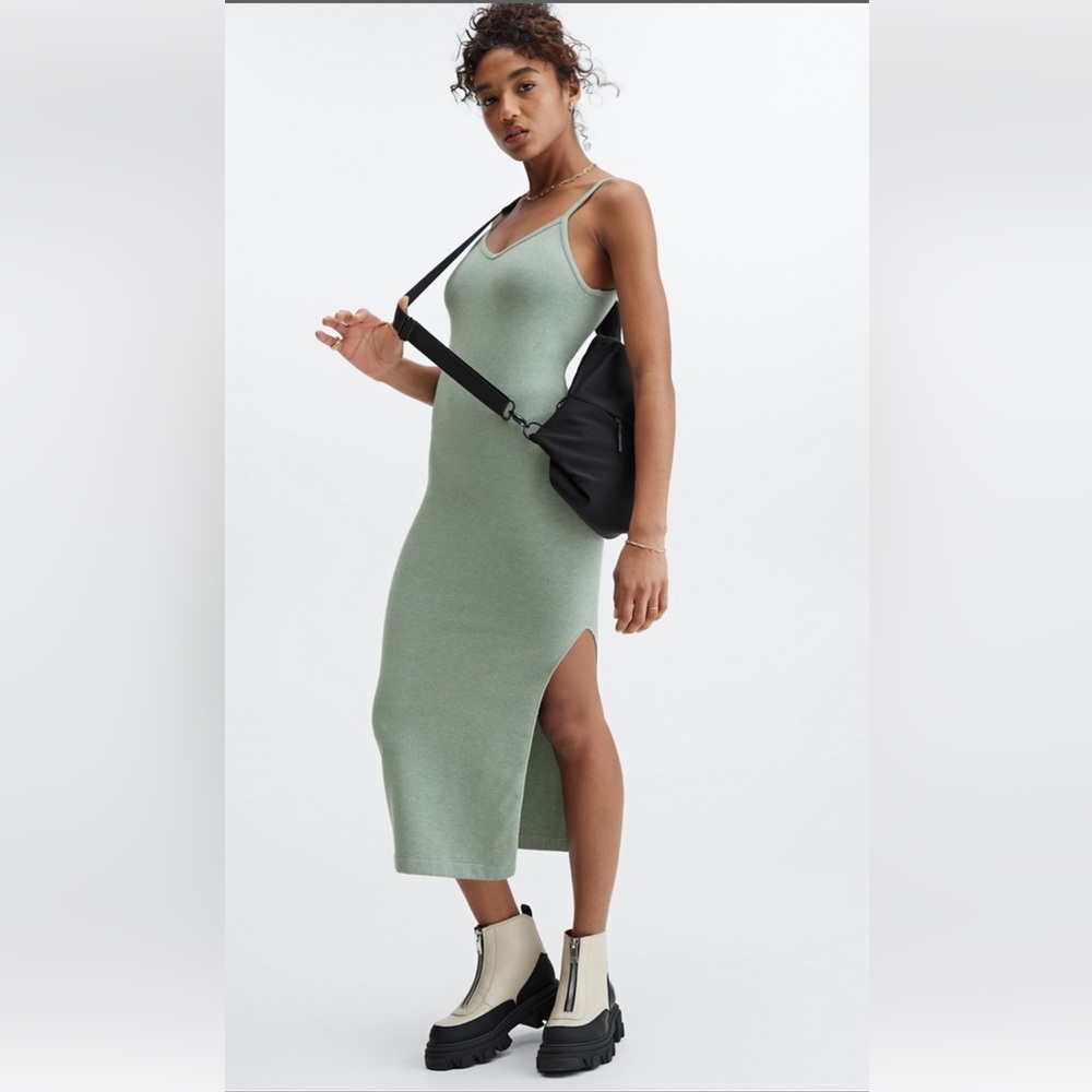 NWT Cloud seamless midi tank dress Fabletics